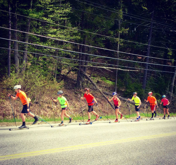 Big group, rolling together up the Stowe Mountain Road!